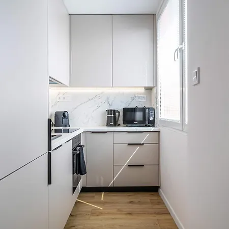 Noble With Style & Comfort Apartamento