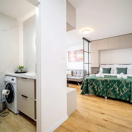 Noble With Style & Comfort Apartamento