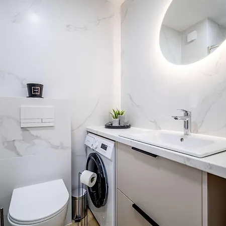 Noble With Style & Comfort *