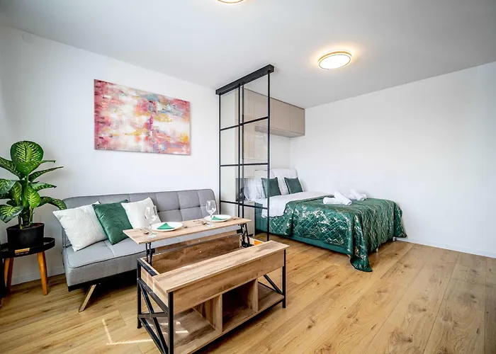 Noble With Style & Comfort *