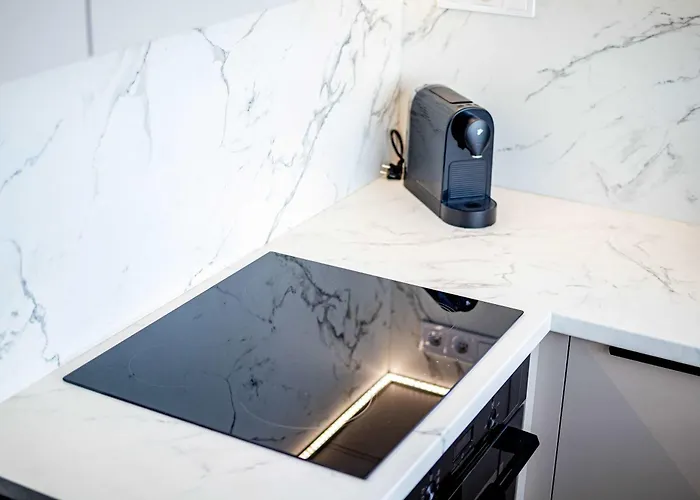 Noble With Style & Comfort *